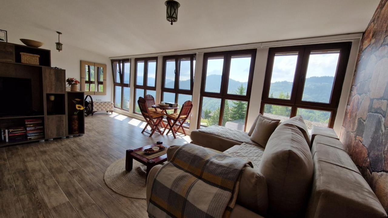 Laki Apartman Zaovine Luaran gambar