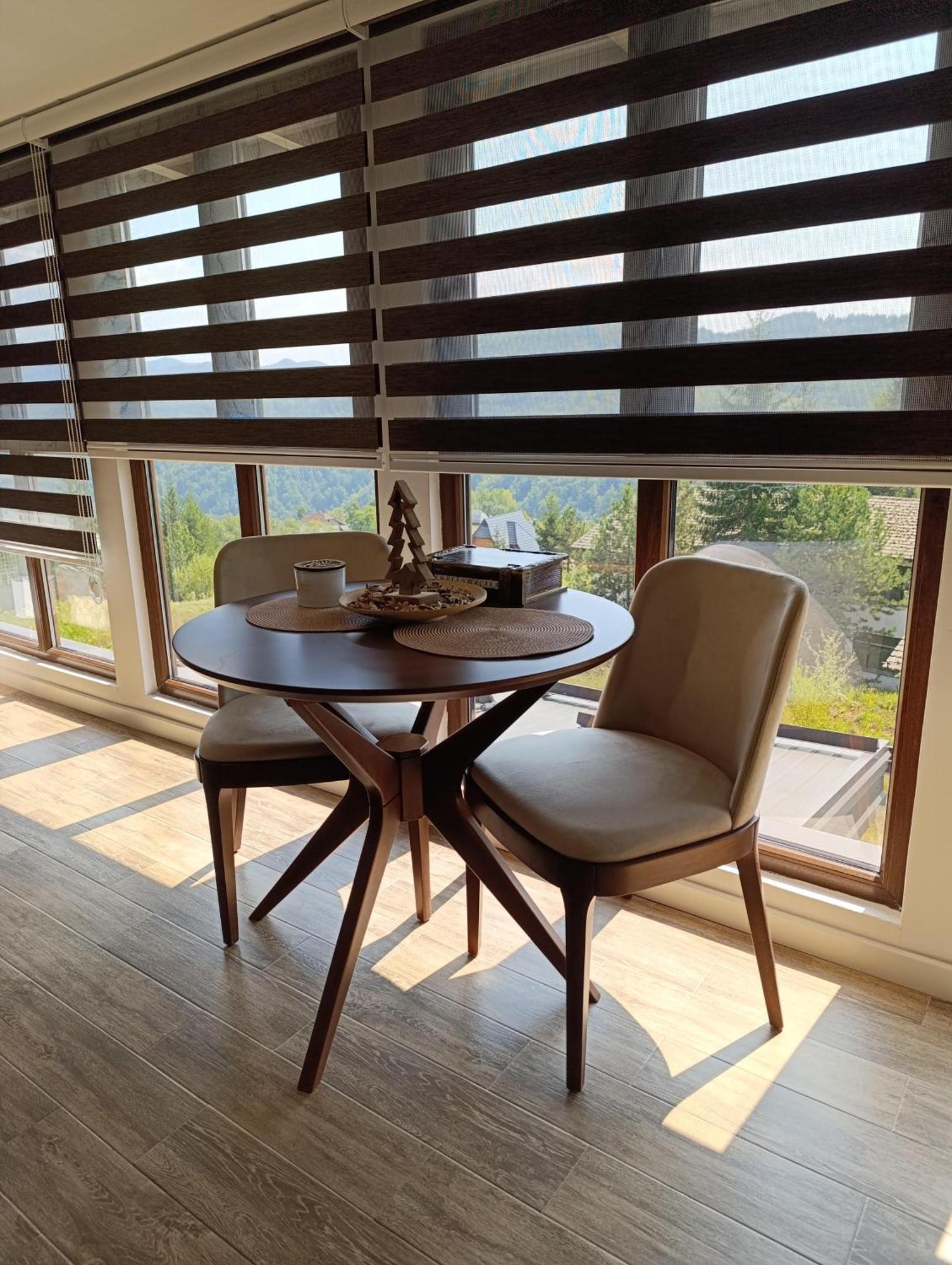 Laki Apartman Zaovine Luaran gambar